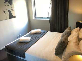 Melbourne City Stays - Accommodation Port Macquarie 111