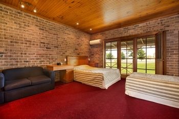Macquarie Inn - Accommodation Port Macquarie 15