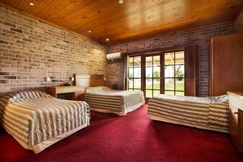 Macquarie Inn - Accommodation Port Macquarie 29
