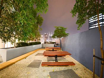 Melbourne Holiday Apartments At McCrae Docklands - Accommodation Port Macquarie 16