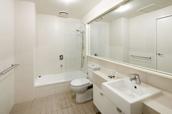 Gem Apartments - Accommodation Port Macquarie 12