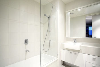Gem Apartments - Accommodation Port Macquarie 48