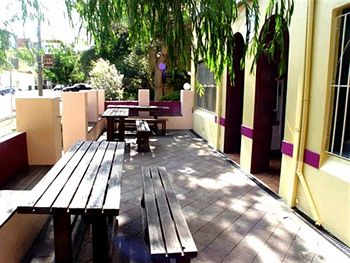 The Village Bondi Beach - Hostel - Accommodation Port Macquarie 1