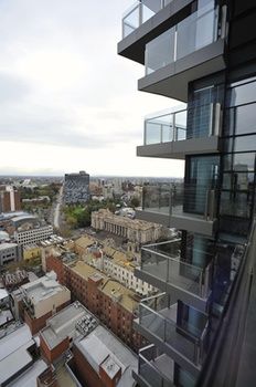 Apartments Melbourne Domain - CBD - Accommodation Port Macquarie 0