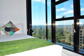 Apartments Melbourne Domain - CBD - Accommodation Port Macquarie 4