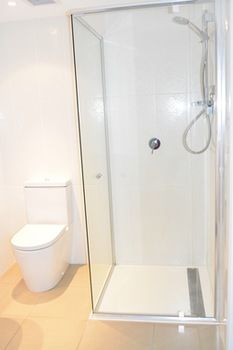 Apartments Melbourne Domain - CBD - Accommodation Port Macquarie 9