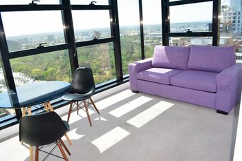 Apartments Melbourne Domain - CBD - Accommodation Port Macquarie 11