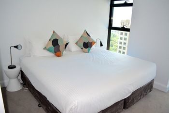 Apartments Melbourne Domain - CBD - Accommodation Port Macquarie 21