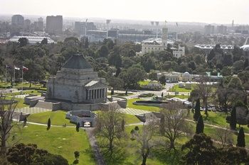 Apartments Melbourne Domain - South Melbourne - Accommodation Port Macquarie 4