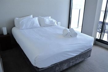 Apartments Melbourne Domain - South Melbourne - Accommodation Port Macquarie 37