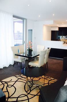 Apartments Melbourne Domain - Docklands - Accommodation Port Macquarie 37