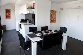 Aura On Flinders Serviced Apartments - Accommodation Port Macquarie 6