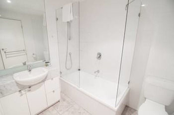 Inner Melbourne Serviced Apartments - Accommodation Port Macquarie 9