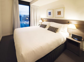 Oaks WRAP On Southbank - Accommodation Port Macquarie 11