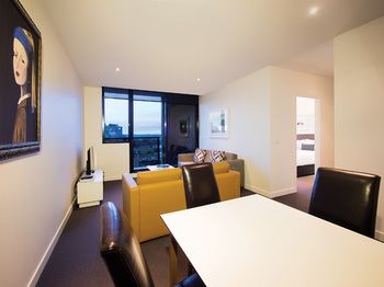 Oaks WRAP On Southbank - Accommodation Port Macquarie 31