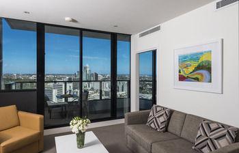 Oaks WRAP On Southbank - Accommodation Port Macquarie 33