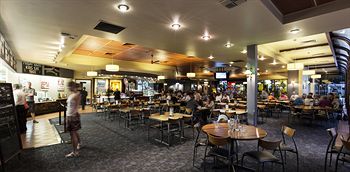 Matthew Flinders Hotel - Accommodation Port Macquarie 18