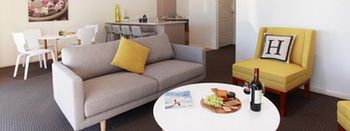 H Boutique Hotel - Accommodation Port Macquarie 18