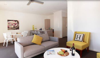 H Boutique Hotel - Accommodation Port Macquarie 26