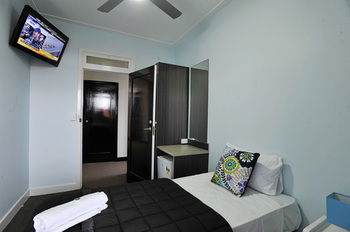 The Lakes Hotel - Accommodation Port Macquarie 11