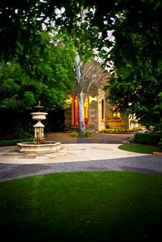 Elizabethan Lodge - Accommodation Port Macquarie 12