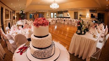 Elizabethan Lodge - Accommodation Port Macquarie 13