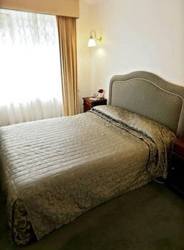 Elizabethan Lodge - Accommodation Port Macquarie 17