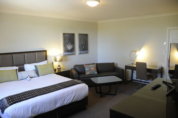 Riverside Oaks Golf Resort - Accommodation Port Macquarie 14