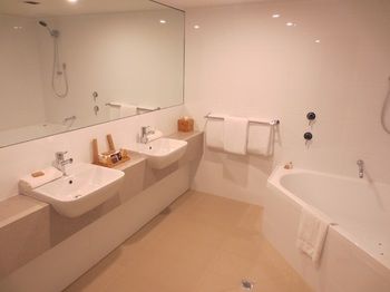 Dingley International Hotel - Accommodation Port Macquarie 8
