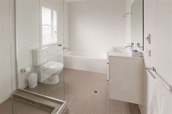 Everton Apartments - Accommodation Port Macquarie 2