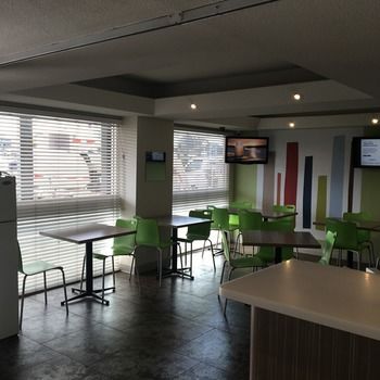 Ibis Budget Fawkner - Accommodation Port Macquarie 8