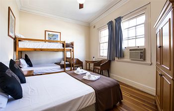 Pymble Hotel - Accommodation Port Macquarie 2