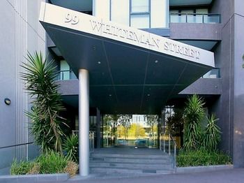 Alpha Apartments Melbourne - Accommodation Port Macquarie 36