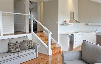 Wine Country Villas - Accommodation Port Macquarie 5