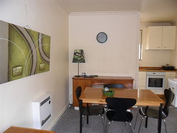 Australian Home Away @ Richmond - Accommodation Port Macquarie 2