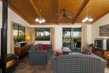 Eagleview Resort - Accommodation Port Macquarie 32