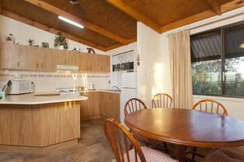 Eagleview Resort - Accommodation Port Macquarie 33