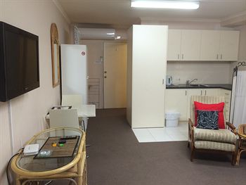 Box Hill Studios At Canterbury Gardens - Accommodation Port Macquarie 18