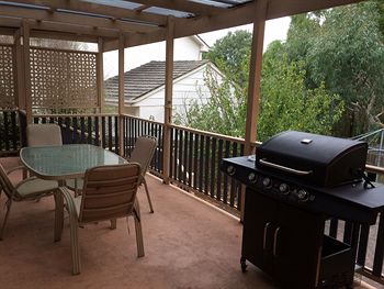 Australian Home Away @ Doncaster Grange Park - Accommodation Port Macquarie 1