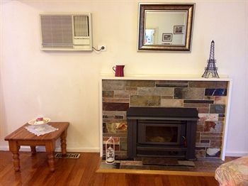 Australian Home Away @ Doncaster Grange Park - Accommodation Port Macquarie 18