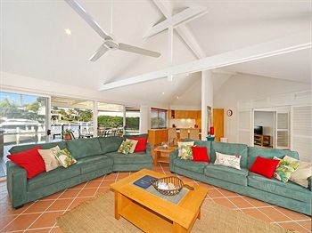 44 Cooran Court - Accommodation Port Macquarie 8