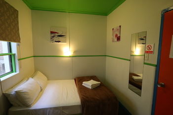 Central Perk Lodge - Accommodation Port Macquarie 13