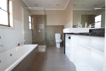 The Edgewater Bed & Breakfast - Accommodation Port Macquarie 2