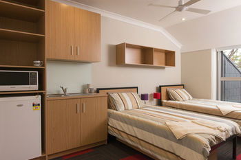 Sydney Student Living - Hostel - Accommodation Port Macquarie 25