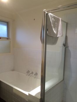 Australian Home Away Doncaster Elgar 2 - Accommodation Port Macquarie 0