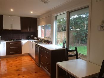 Australian Home Away Doncaster Elgar 2 - Accommodation Port Macquarie 13