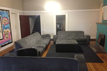 Oslo Hotel - Hostel - Accommodation Port Macquarie 7