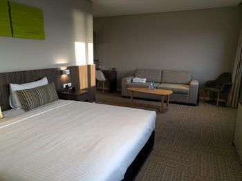 Ibis Styles The Entrance - Accommodation Port Macquarie 25