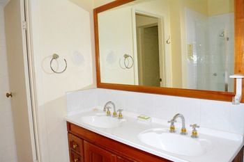 Magnolia Court Boutique Hotel Melbourne - Accommodation Port Macquarie 60
