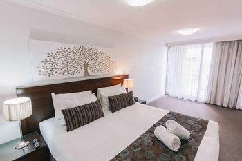 Newcastle Central Plaza - Accommodation Port Macquarie 13